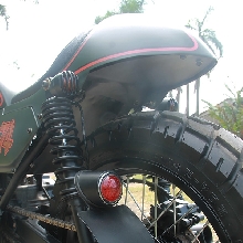 Piranti kaki-kaki bagian belakang