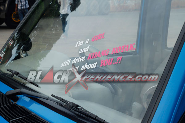 Eris Makin Terasa Tomboy Dengan Kijang Grand Extra