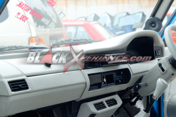 Eris Makin Terasa Tomboy Dengan Kijang Grand Extra