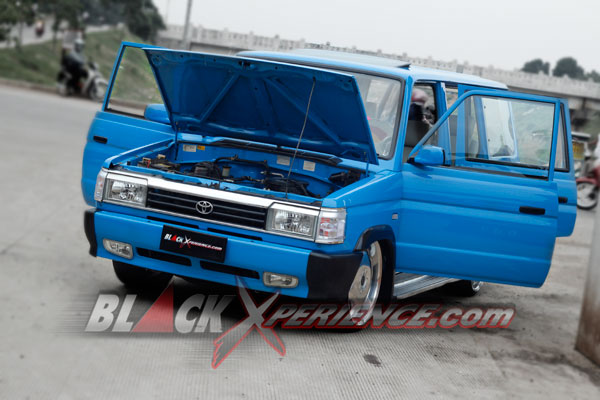 Eris Makin Terasa Tomboy Dengan Kijang Grand Extra