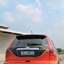 Tampang belakang Honda CR-V elegant VIP