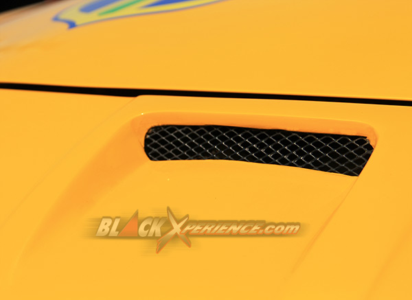 Toyota Limo Edisi Tim Samba - blackxperience.com