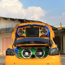 Toyota Limo Edisi Tim Samba