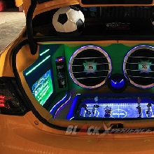 Toyota Limo Edisi Tim Samba