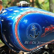 Tangki simbol identitas pemilik dan builder