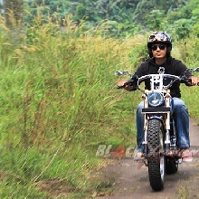 Nur Cholis, bike owner