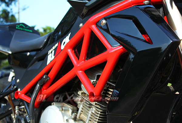 Sasis tubular menambah kesan kokoh