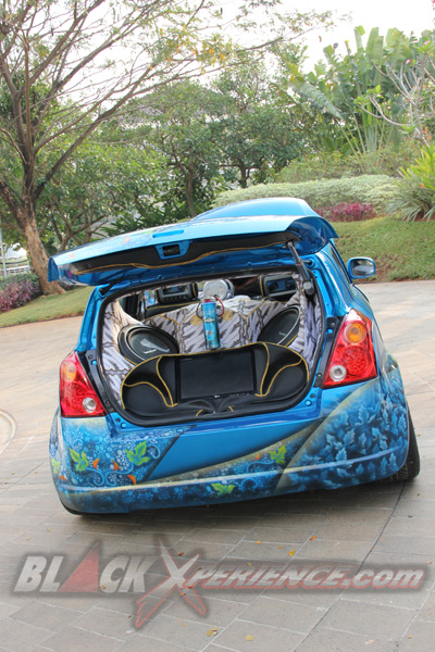 Turbo Kit Zage Melengkapi Modifikasi Swift Batik Khas Nusantara