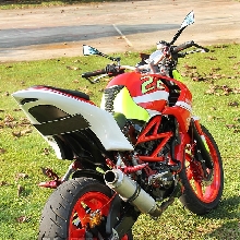 Tampang belakang benar-benar kekar