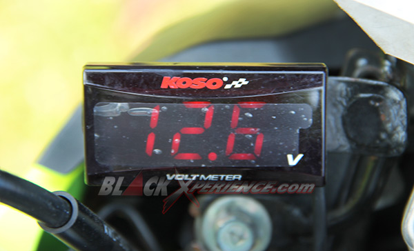 Voltmeter Koso