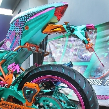 Kawasaki Ninja250 Chrome Spray Sengaja Didesain Untuk Wanita