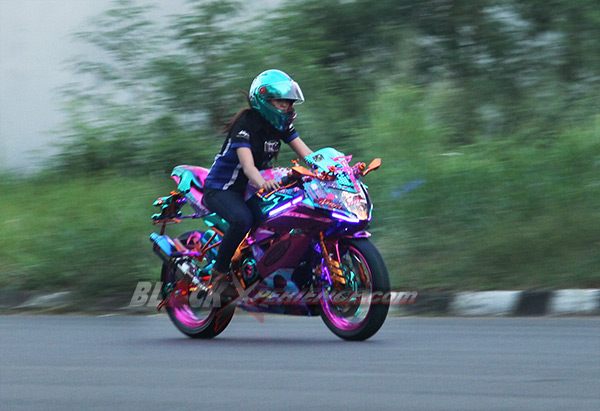 Kawasaki Ninja250 Chrome Spray Sengaja Didesain Untuk Wanita