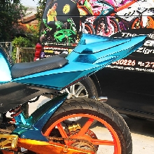 Buritan jadi menungging ala Kawasaki R6