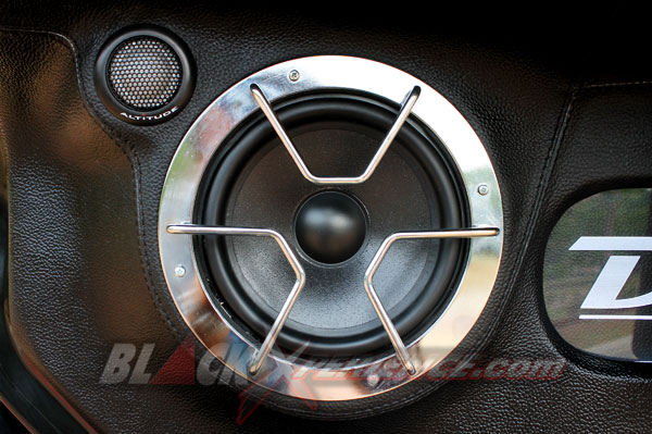 Bidik Too Damn Low Via Teana