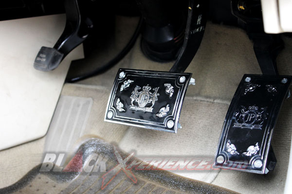 Bidik Too Damn Low Via Teana