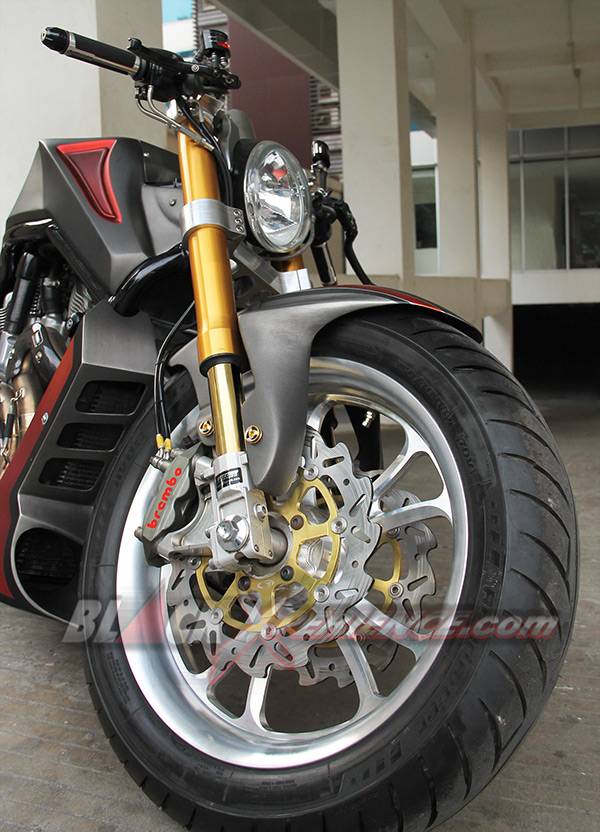 Harley-Davidson V-Rood berkonsep American Cross Street