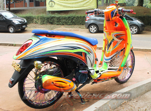 Scoopy Kini Tampil Lebih Thailand Look
