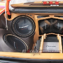 Tata letak audio system cukup artistik