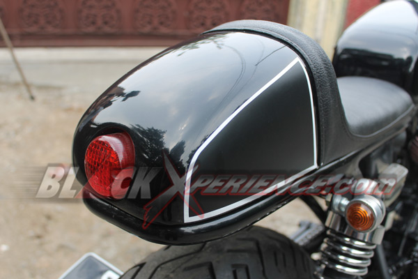 'Macan Hitam' Bergaya Cafe Racer