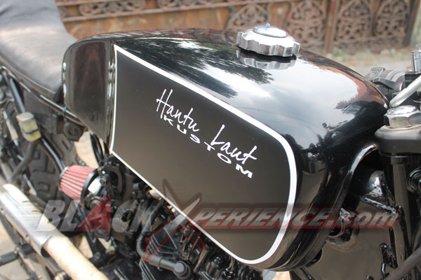 'Macan Hitam' Bergaya Cafe Racer