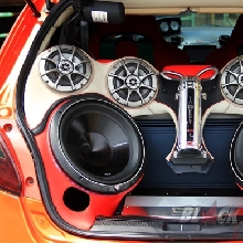 Sistem audio Mazda 2