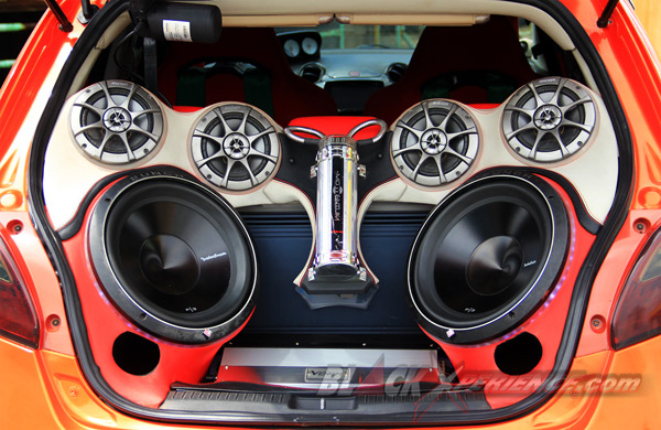 Sistem audio Mazda 2