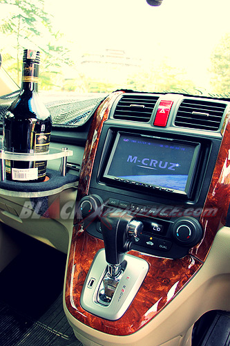 Tampang Elegan Honda CR-V Bermesin Gahar