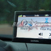 Modifikasi Mitsubishi Lancer Bertema Balap