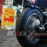 Harley-Davidson Bad Boy Dimodifikasi Bertema Samurai