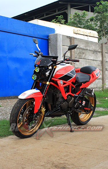 Garapan "Nyeleneh" Puspa Kediri