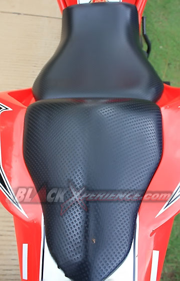 Garapan "Nyeleneh" Puspa Kediri