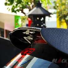 Rear spoiler custom