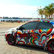 Sisi samping Mazda2 Extreme mural art design 38 colour