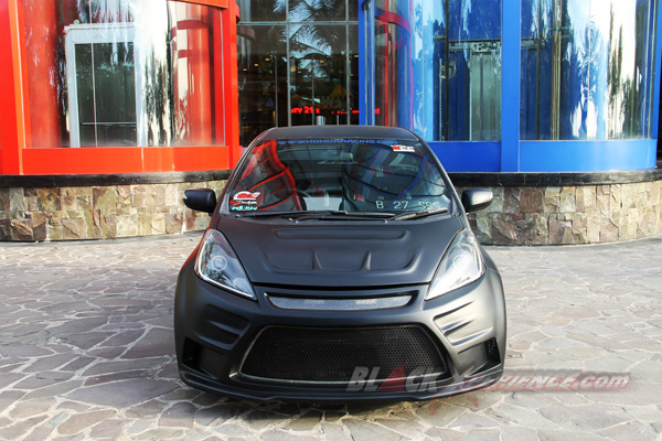 Bumper custom menambah tampilan sporty