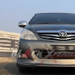 Modifikasi Toyota Innova Berkonsep Living Room