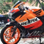 CBR 250 Potong Rangka Demi Tema GP Style