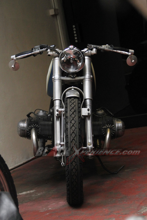 BMW R 75/5 cafe racer Kick Ass Chopper