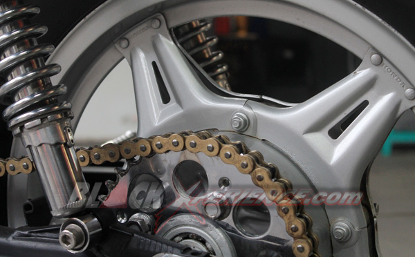 Bangkitkan Kembali Masa Jaya Honda CB 750