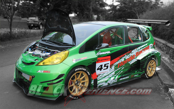 Jazz Bergaya Touring Obsesi Satria Sabet Trophy Kontes Modifikasi