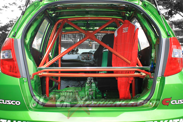 Jazz Bergaya Touring Obsesi Satria Sabet Trophy Kontes Modifikasi