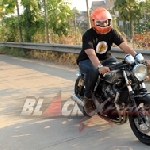 Modifikasi Cafe Track Honda CB400