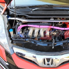 Mesin didominasi aksesoris