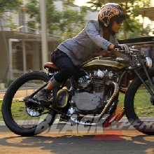 Aksi Veris membesut sang boardtrack