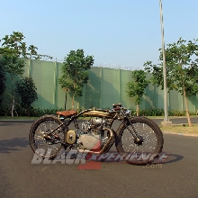 Dari jauh nampak simpel