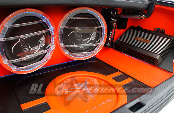 Aristo Andrew Tampil Sporty Berbalur Cutting Sticker Death Note