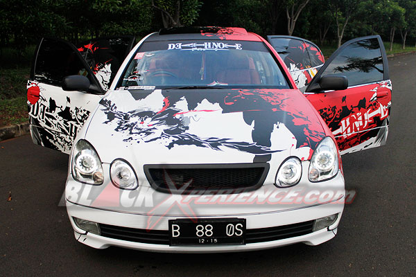 Aristo Andrew Tampil Sporty Berbalur Cutting Sticker Death Note
