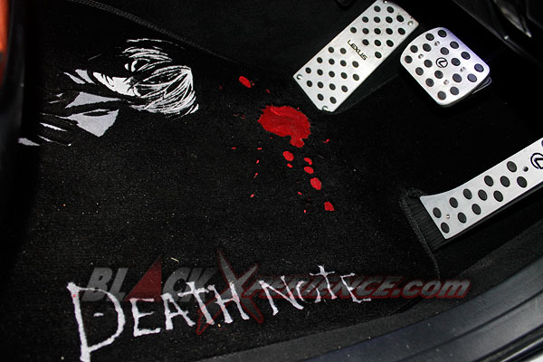 Aristo Andrew Tampil Sporty Berbalur Cutting Sticker Death Note
