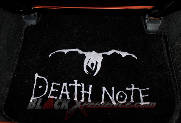 Aristo Andrew Tampil Sporty Berbalur Cutting Sticker Death Note
