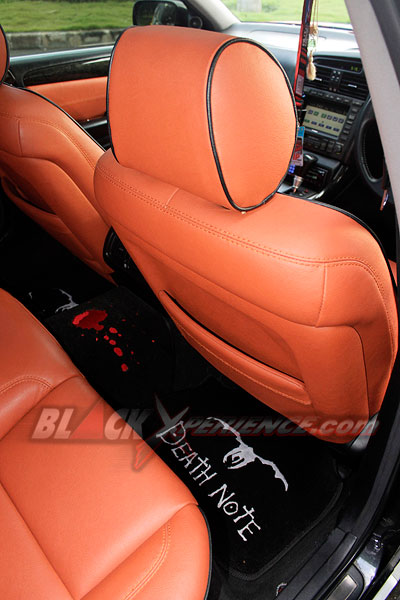 Aristo Andrew Tampil Sporty Berbalur Cutting Sticker Death Note