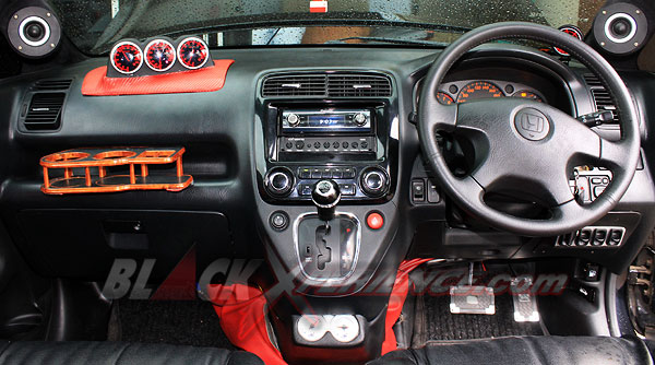 Wisnu Kentalkan Rona VIP Ditubuh Honda Stream